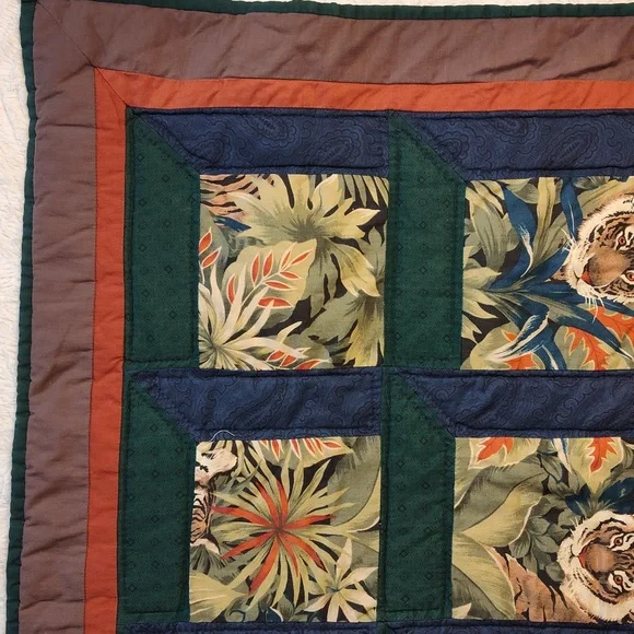 Beautiful Tiger Handmade Small Quilt With Tigers - Picture 2 of 16